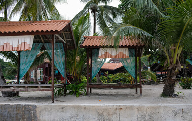 Pulau Redang, island in the sun. For those who loves the sun, sand and sea, this place offers unspoiled, white sandy beaches with crystal clear water. It's a marine park and tourist destination.