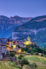 Fototapeta na wymiar The beautiful old village of Torla in the spanisch Pyrenees at night