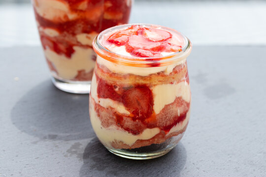 Erdbeer Tiramisu