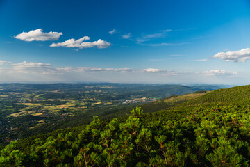 Fototapeta na wymiar summer mountain sceneryin czech republic