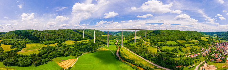 Kochertalbrücke bei Schwäbisch Hall am Kocher Autobahnbrücke