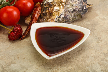 Oyster sauce in the bowl