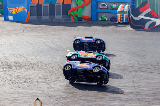 Hot Wheels Epic Show Beto Carrero World