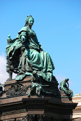 Obraz premium Das Denkmal für Maria Theresia vor dem naturhistorischen Museum.