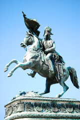 Fototapeta na wymiar Das Prinz Eugen Denkmal auf dem Heldenplatz in Wien.