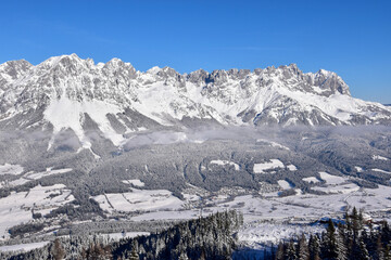 Fototapeta na wymiar snow covered mountains Wilder Kaiser Tirol