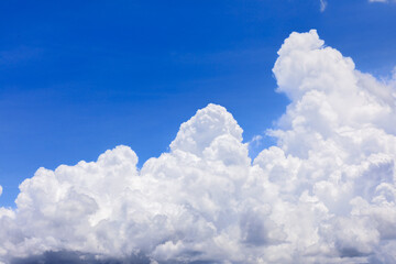 Naklejka na ściany i meble Blue sky with cumulonimbus cloud
