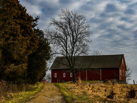 Photo of a Civil War Barn and Road, Gettysburg National Military Park, Pennsylvania, USA