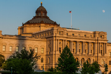 Obraz premium Photo of the Thomas Jefferson Building at Dusk, Library of Congress, Washington, DC USA