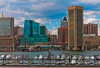 Obraz premium Photo of Downtown Baltimore and the Inner Harbor taken from Federal Hill, Baltimore, Maryland USA