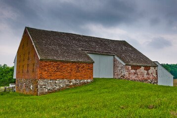 Fototapeta na wymiar Photo of the Trostle Barn, Gettysburg National Military Park, Pennsylvania USA