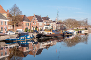 Fototapeta na wymiar Diepswal on Het Grootdiep in Dokkum, Friesland