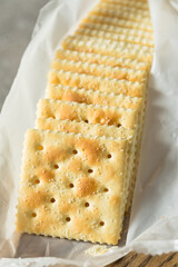 Healthy Homemade Saltine Soda Crackers