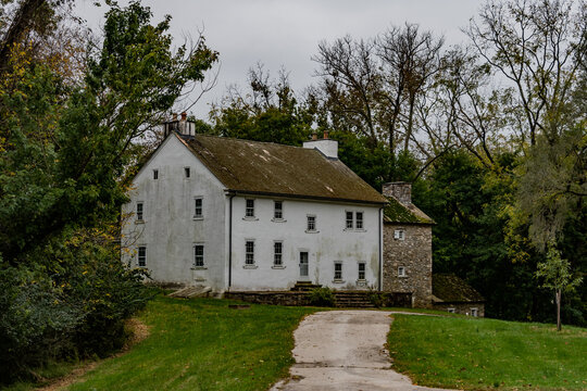 Major General Lord Stirling Quarters in Autumn, Valley Forge National Historical Park, Pennsylvania, USA