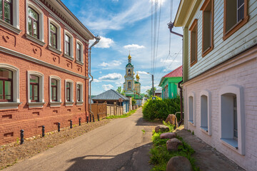 Fototapeta premium Historical center of the town of Plyos, Ivanovo region, Russia. View of the Resurrection Church