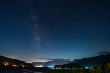 Fototapeta premium Milky way on a night sky, Long exposure photograph, at Shizuoka, Japan