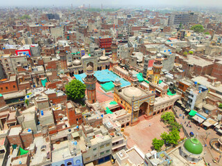 WAZIR KHAN MOSQUE LAHORE PAKISTAN 