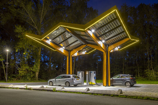 Electric cars charging