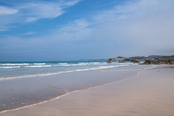 A beautiful Cornish Cove at Newquay between Tolcarne and Lusty Glaze beaches - obrazy, fototapety, plakaty