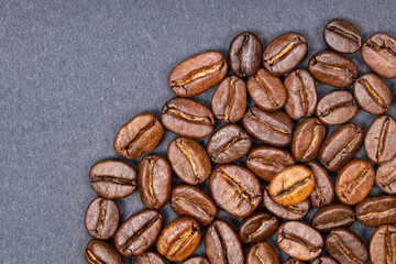 Coffee beans with uniform color