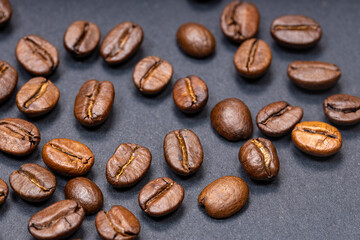Coffee beans with uniform color