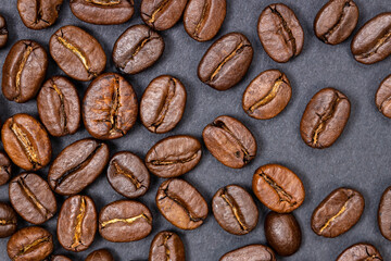 Coffee beans with uniform color
