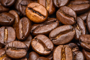 Coffee beans with uniform color