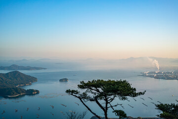 経小屋山からの展望（広島県、廿日市市）