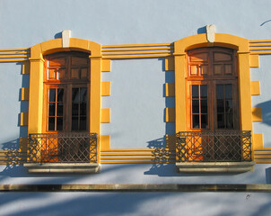 DOUBLE OUVERTURES COLOREES