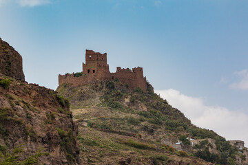 Fototapeta na wymiar Sumara Castle on the highest mountains of Ibb Governorate, Yemen. Historic castle