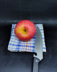 apple are rich in vitamin A and C