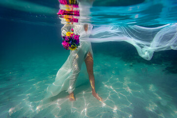 Underwater Bride With Flowers White