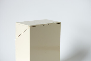 close metal box (seen from the rear)