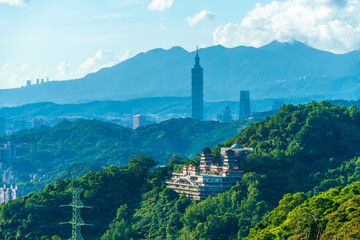 Fototapeta na wymiar 台湾の観光名所を巡っている風景 Scenes from a tour of Taiwan's tourist attractions.