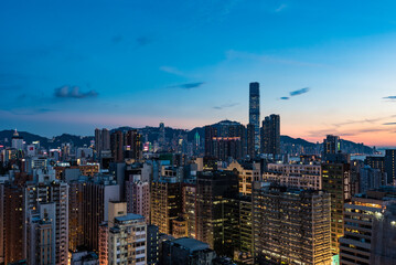Fototapeta premium Central area of Hong Kong cityscape at magic hour.