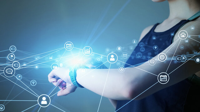 IoTイメージ　ウェアラブルコンピュータ