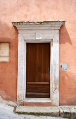 DOOR IN PROVENCE