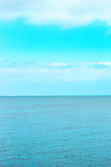 Fototapeta na wymiar seascape water surface, horizon and sky.