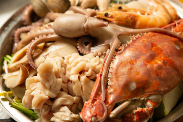 haemultang, Octopus and seafood soup 