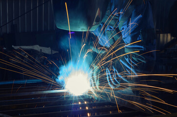Welding of industrial metal structures