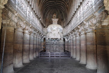 Fototapeta na wymiar インド　世界遺産アジャンター石窟群