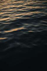 Fototapeta na wymiar ripples on the water