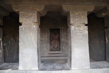 Fototapeta na wymiar インド　アウランガーバード石窟寺院群