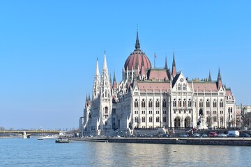 Fototapeta na wymiar Hungarian Parliament Building also known as the Parliament of Budapest, This place is the seat of the National Assembly of Hungary. Located along the Danube River.