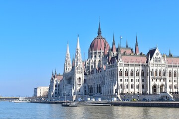 Fototapeta na wymiar Hungarian Parliament Building also known as the Parliament of Budapest, This place is the seat of the National Assembly of Hungary. Located along the Danube River.