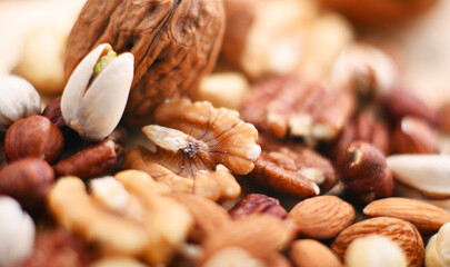 Composition with different sorts of nuts