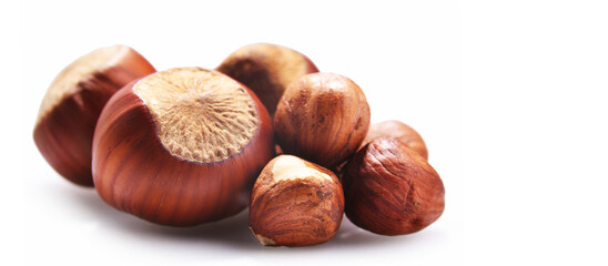 Composition with hazelnuts, shellless and in the shell