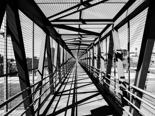 Fototapeta na wymiar silhouette of a bridge