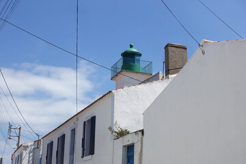 Petit phare sur une maison