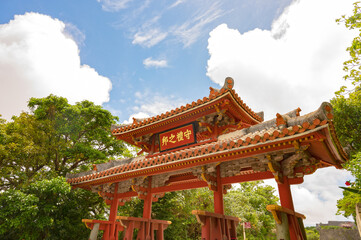 首里城　守礼門